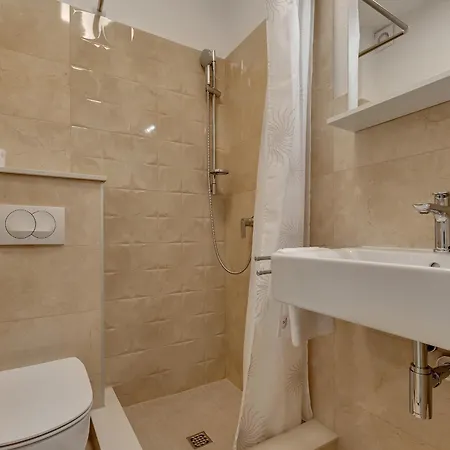 Family Friendly With A Swimming Pool Podgora, Makarska - 11937 Apartman *