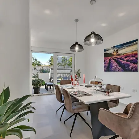 Appartamento Family Friendly With A Swimming Pool Podgora, Makarska - 11937 Podgora